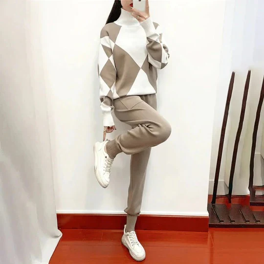 Tenue Décontractée Femme Col Roulé et Pantalon Molleton - LuxeStyle