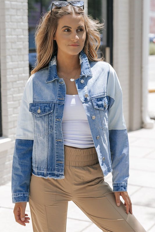 Veste Jean Faded Féminine avec Poches et Fermeture Boutons - LuxeStyle