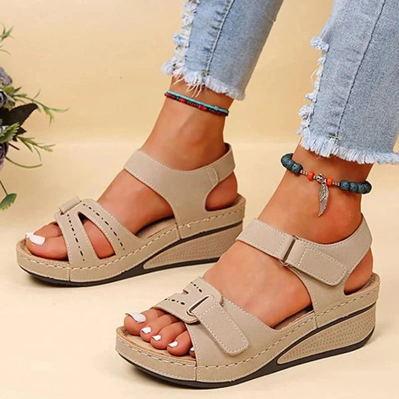 Sandales talons hauts noir femme élégantes