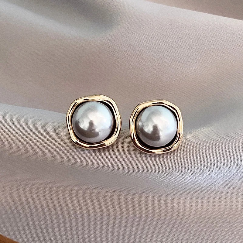 Boucles d'oreilles Perles Élégantes avec Gouttes de Perles Brillantes - LuxeStyle