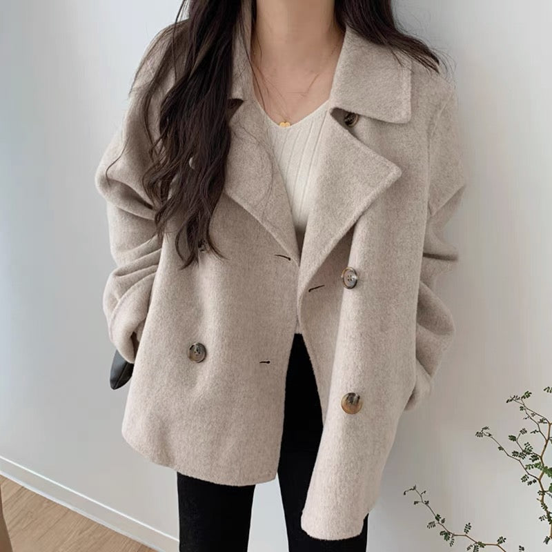 Manteau Élégant à Fermeture Boutonnée - LuxeStyle