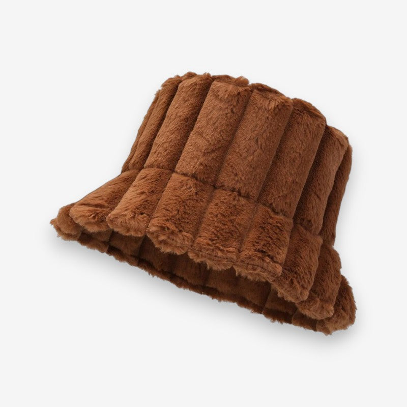 Chapeau Casquette Doux en Fourrure Synthétique - LuxeStyle