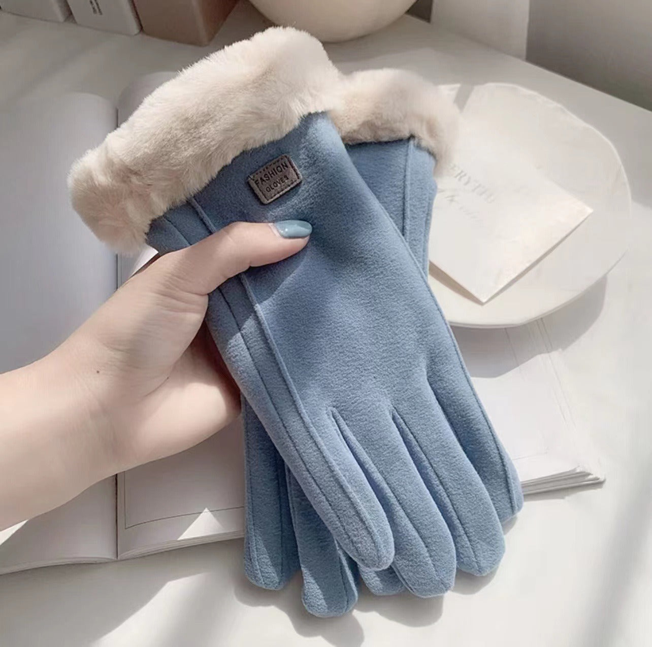 Gants Hiver Femme Chic à Cœur pour Jours Froids