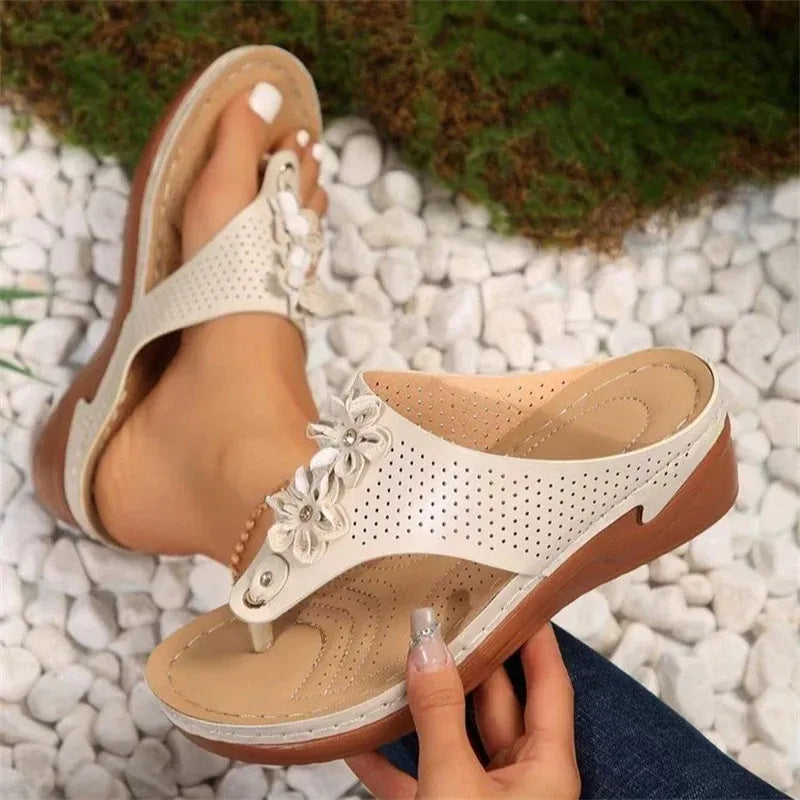 Sandales Femmes Confortables avec Semelle Amortie et Décorations Élégantes pour Été