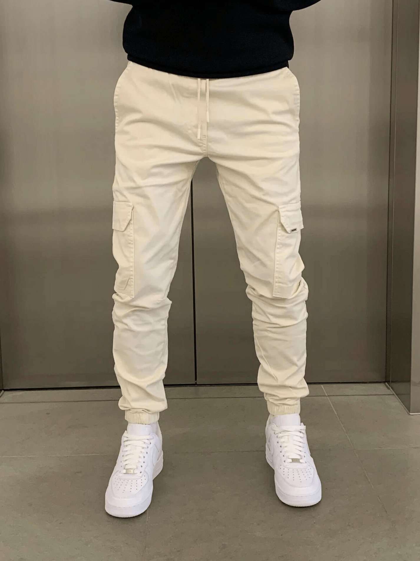 Pantalon Jogger Homme Élégant – Coupe Relâchée avec Ceinture Élastique et Poches Pratiques