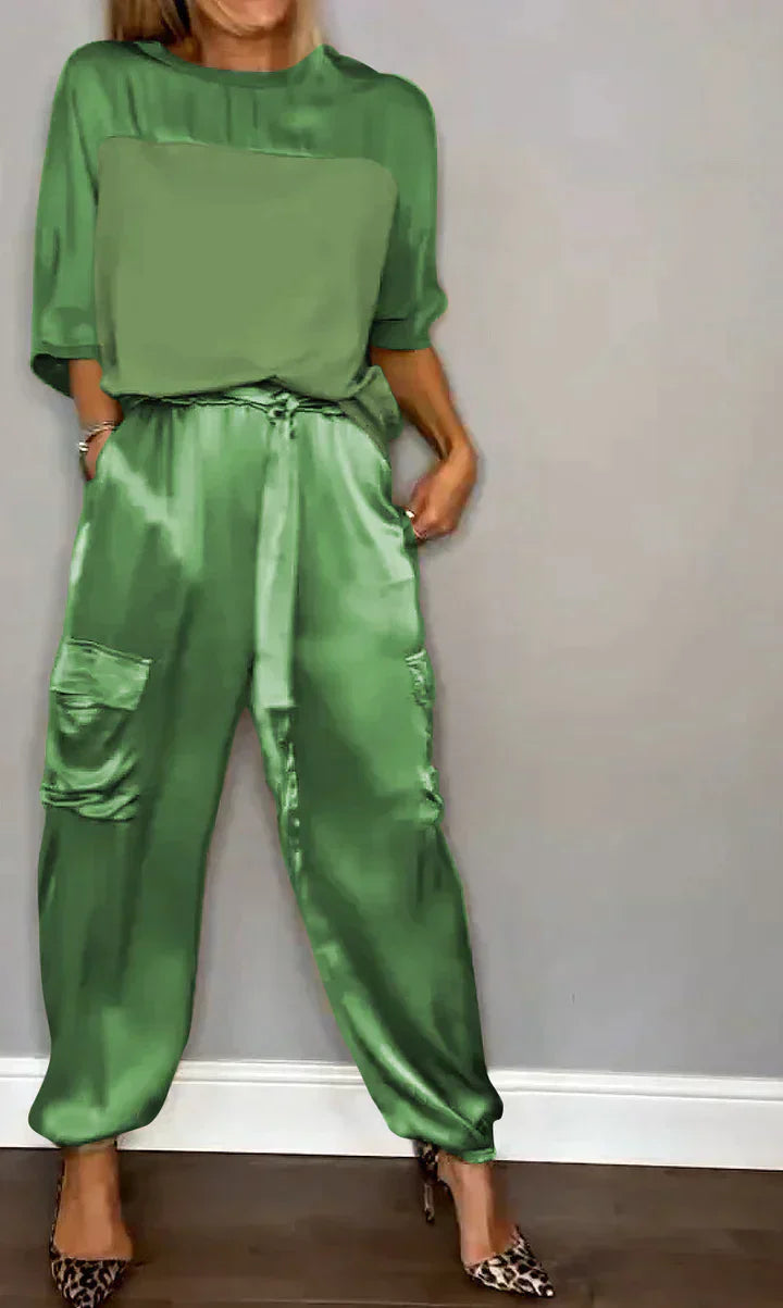 Ensemble Femme Élégant Beige avec Pantalon Combiné et Top Décolleté
