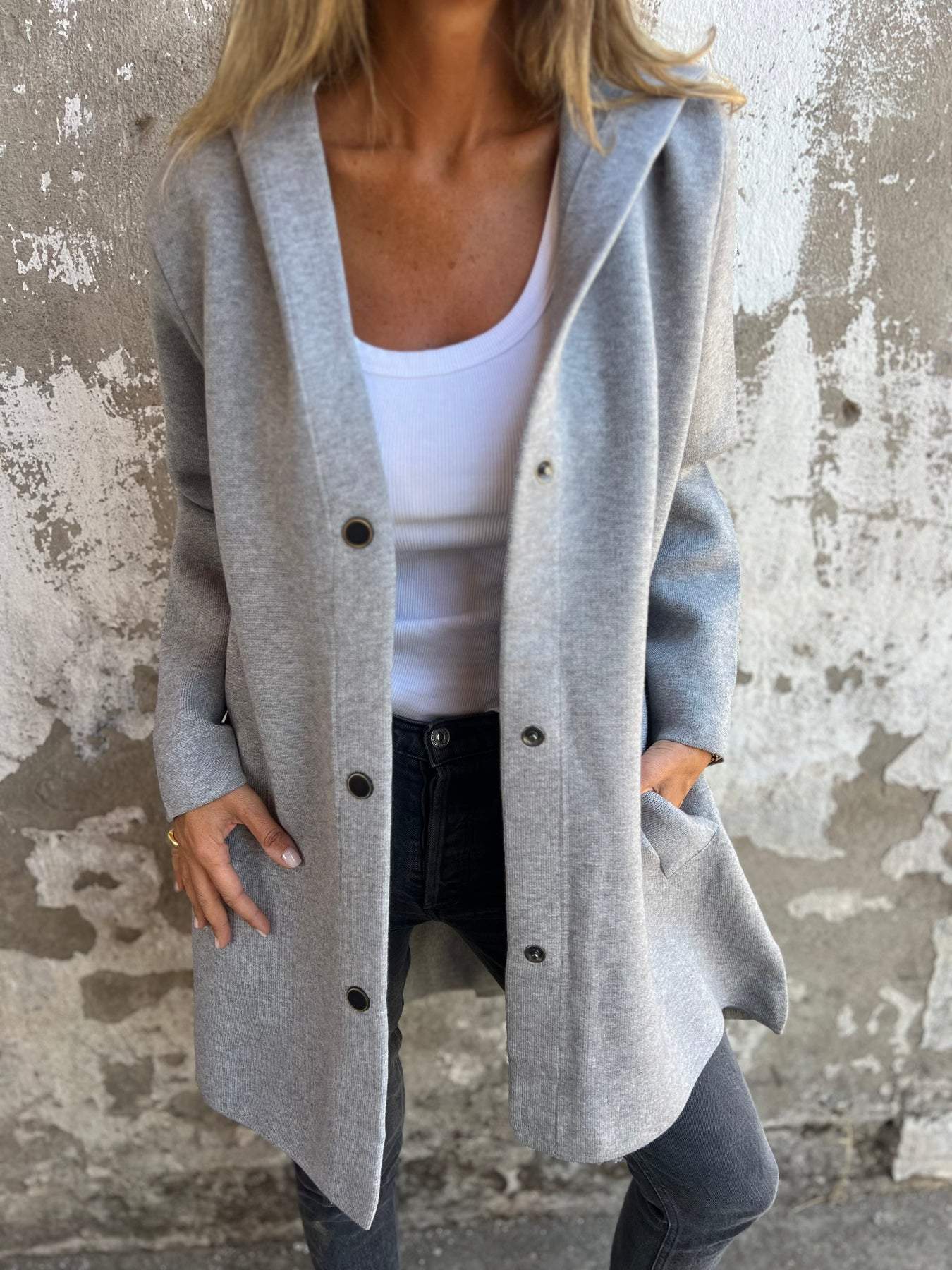 Veste Longue Capuche Femme - Légère et Élégante pour Automne - LuxeStyle