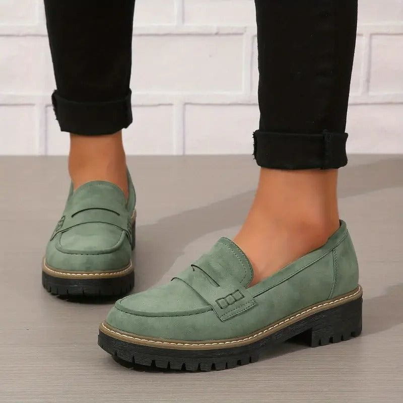 Mocassins Femmes Cuir Doux Élégants et Confort