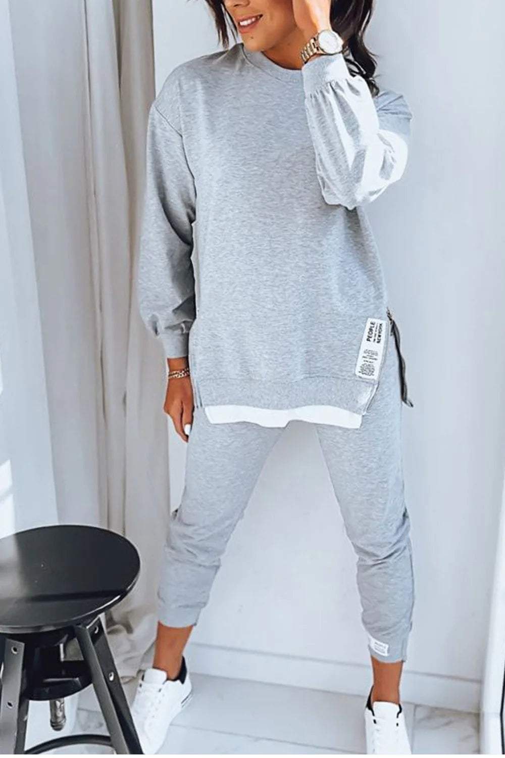 Vêtement décontracté femme - Ensemble jogging tendance pour un look détendu - LuxeStyle