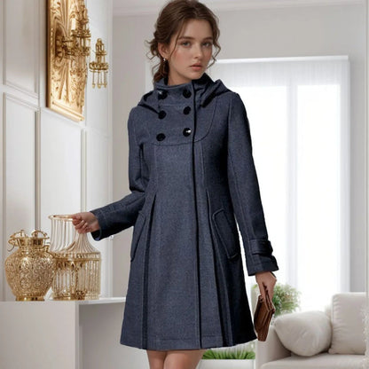 Veste à capuche douce avec poches côtés pratiques