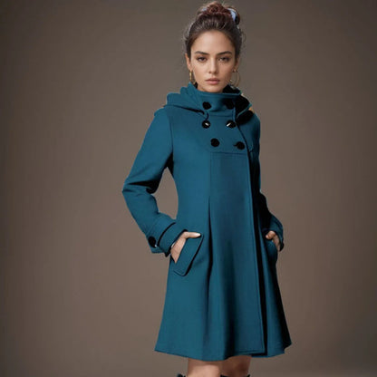 Veste à capuche douce avec poches côtés pratiques