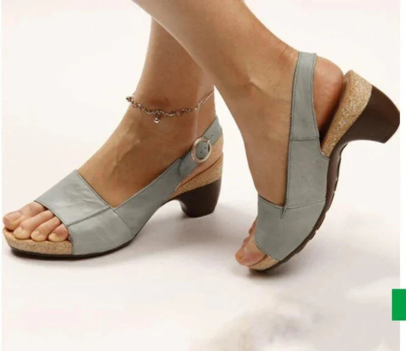 Chaussures à Talons Raffinés pour Femmes Élégantes