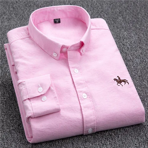 Chemise marine à rayures classique avec logo équestre