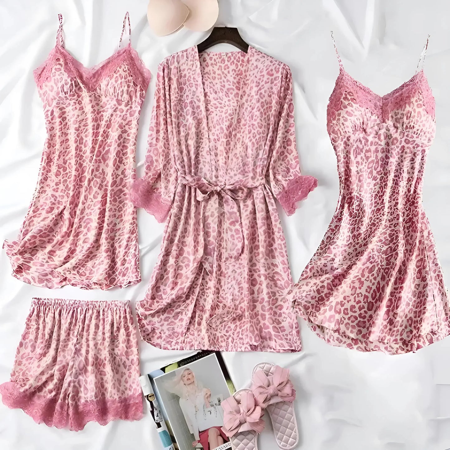 Pyjama Léopard Chic pour Femme avec Kimono et Chemise de Nuit Douillet