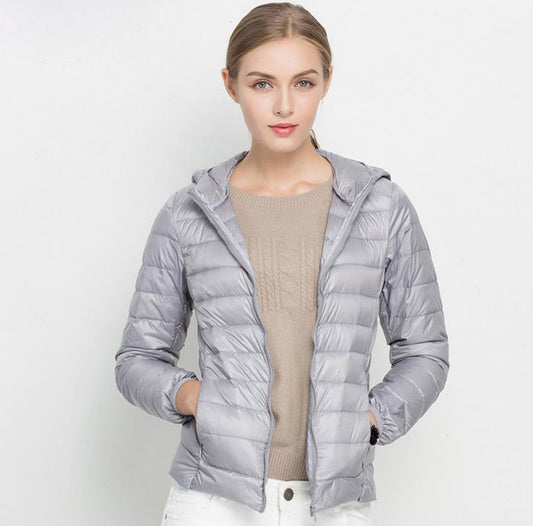 Veste Hiver Légère Femme - Parka Mi-Saison avec Capuche Douce - LuxeStyle