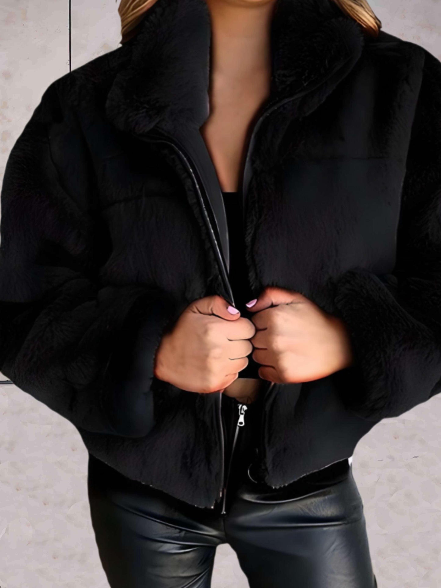 Veste Hivernale Féminine à Fermeture Éclair avec Col Élégant