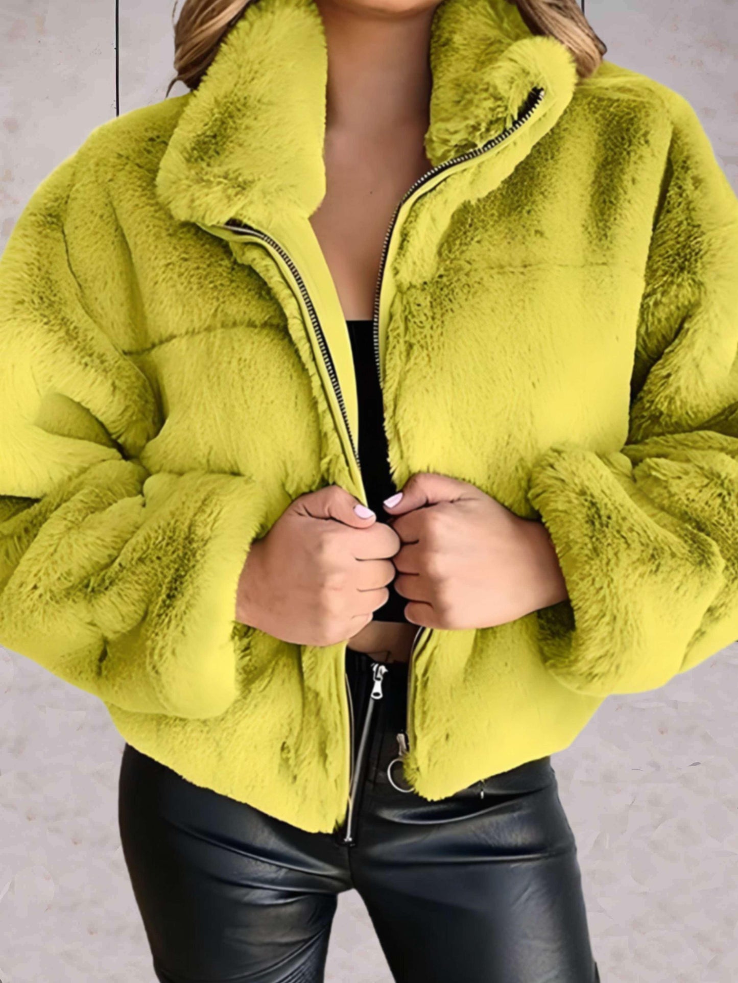 Veste Hivernale Féminine à Fermeture Éclair avec Col Élégant