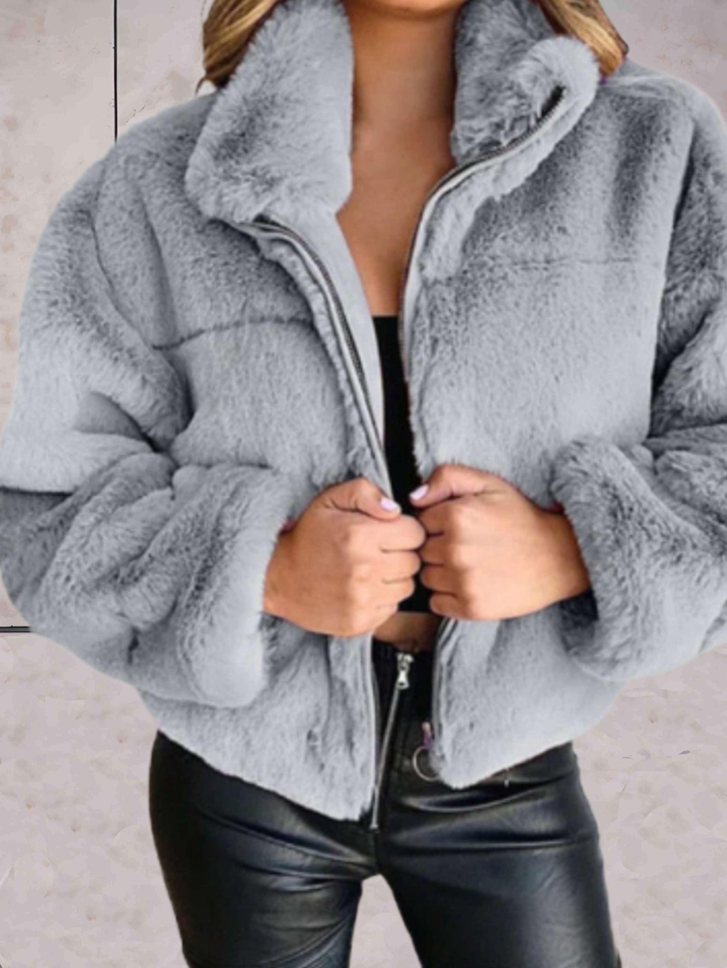 Veste Hivernale Féminine à Fermeture Éclair avec Col Élégant