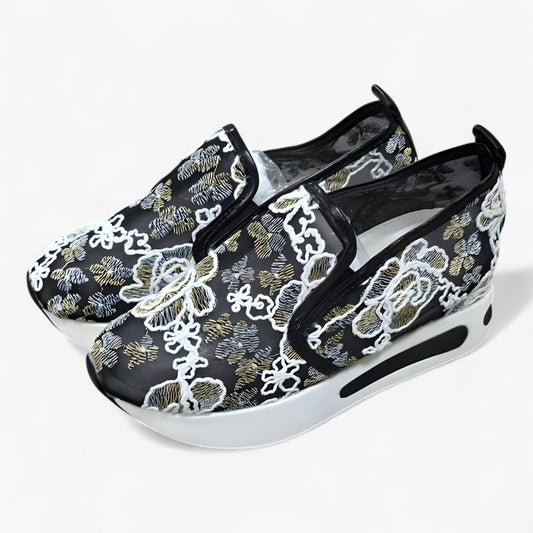 Baskets Féminines à Lacets avec Semelle Confortable - LuxeStyle