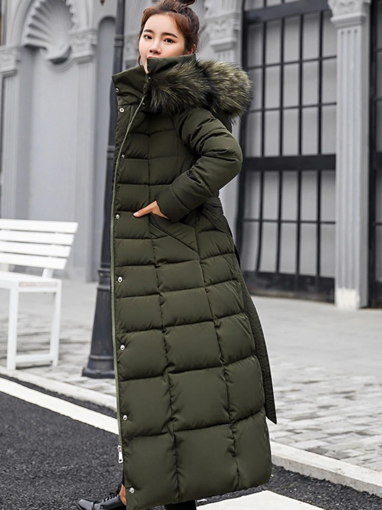 Manteau femme fourrure épais à capuche noir élégant