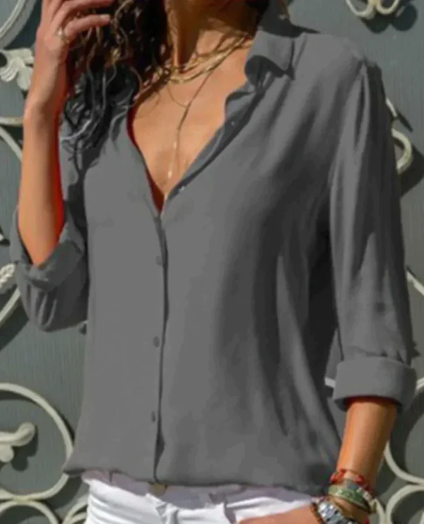 Chemise féminine élégante à manches longues